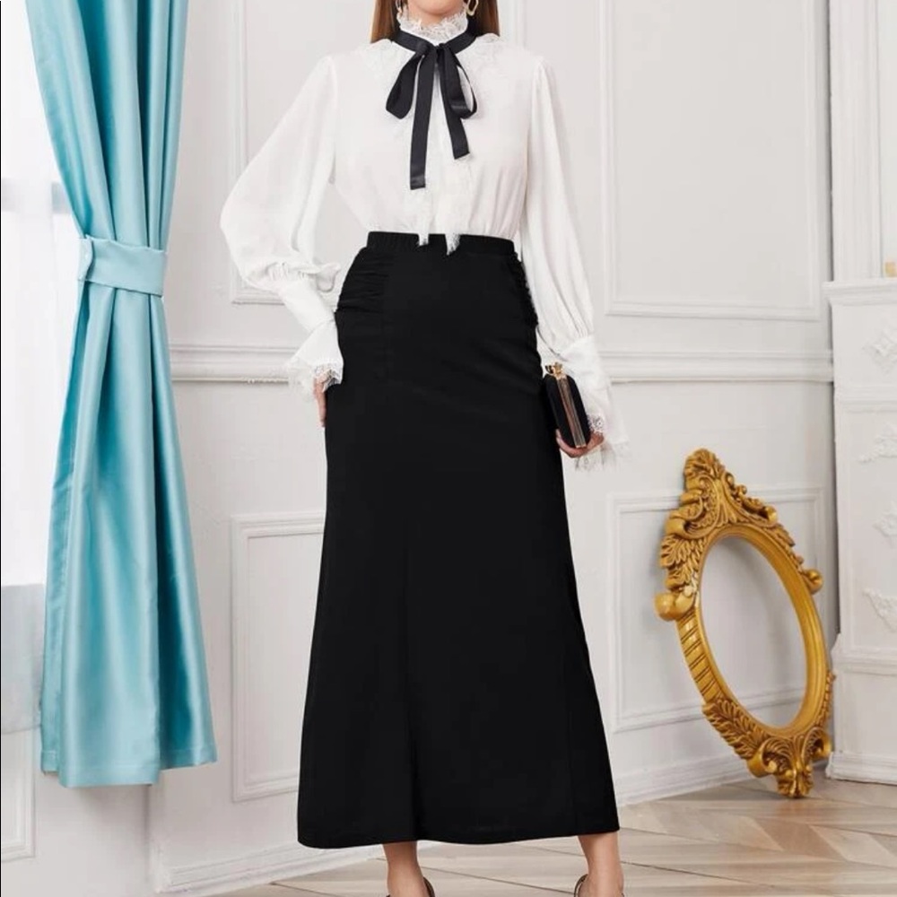 SHEIN Ruched Detail Straight Hem Skirt - Black Size 6